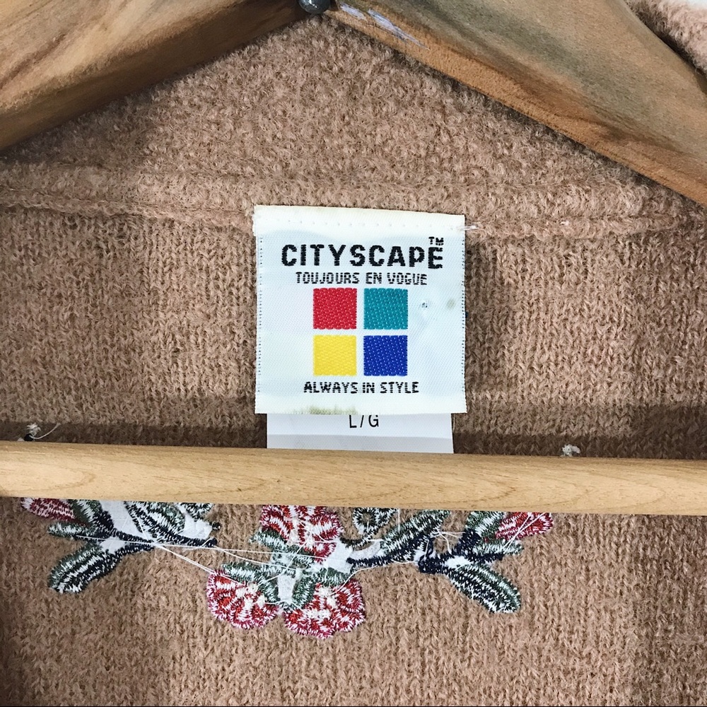 Vintage City Scape Slouchy Embroidered Wool Coat - Picture 7 of 8
